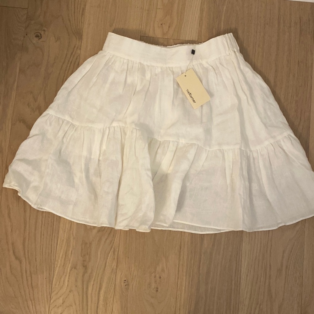 NWTS skirt size 6 The Korner